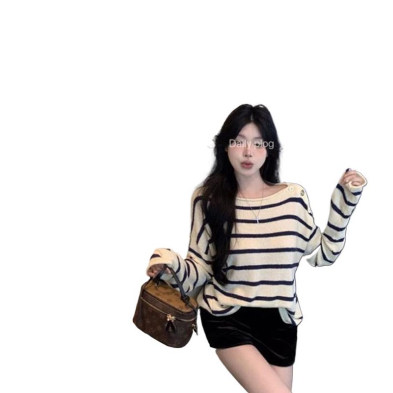 法式纯欲风黑白条纹斜肩毛衣女秋冬韩系慵懒宽松露肩针织长袖上衣|undefined