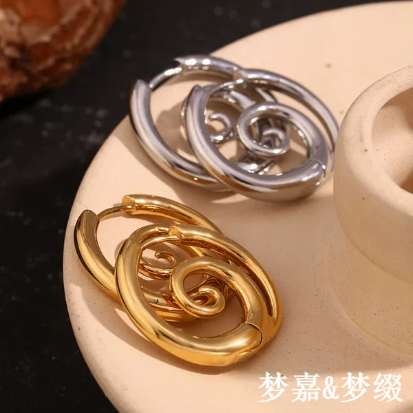 European and American Fashion Niche Design Personalized Explosive Earrings Stainless Steel Plated 18K Gold Simple Spiral Snail Earrings for Women