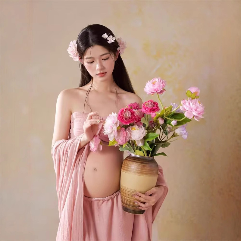 New Photo Studio Pregnant Mother Photo Photography Clothing Hot Mom Home Elegant Art Photo Pink Pregnant Woman Hairpin Photography Skirt
