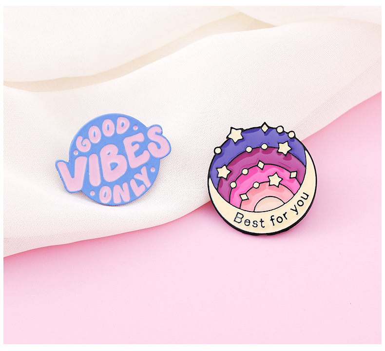10g Weight Simple Style Pin Letter Alloy Enamel Women's Brooches
