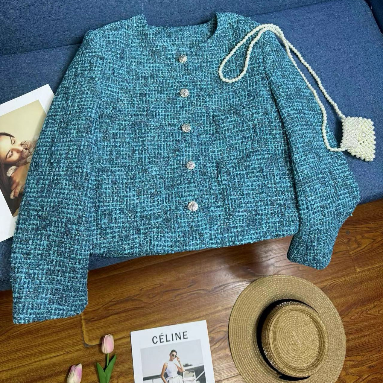 High-end Elegant Fashion White Blue Short Small Chanel Tweed Coat Female Socialite Elegant Top Round Neck