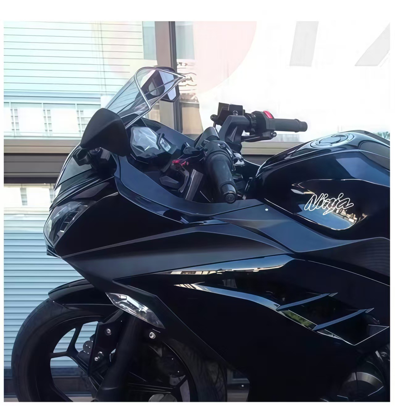 Suitable for Kawasaki Ninja 250/Ex300R/Zx330/Ninja Motorcycle Front Windshield Cover
