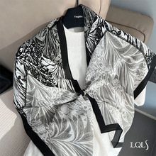 ���m��˹�p�U��zխ�����߼����L�l�bz��Ů�＾����ɣ�Q�z����