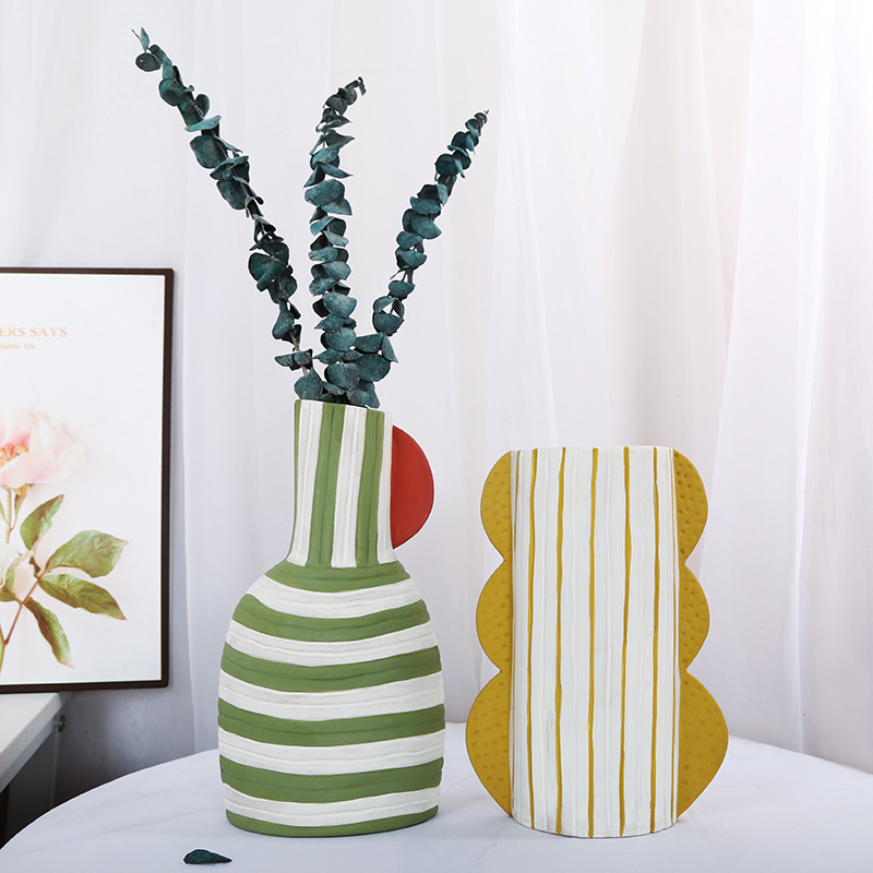 Nordic INS modern Morandi creative ceramic vase homestay high-end artistic home soft furnishing decoration