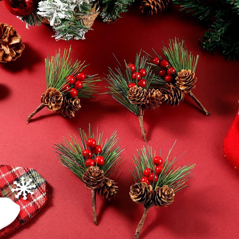 クリスマス装飾花束DIY花輪クリスマスツリーと祝日のショーウインドーバーのシーンシミュレーション松果部品|undefined
