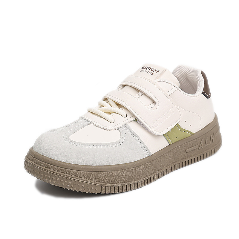 Zapatos infantiles de comercio exterior zapatos de niños zapatos deportivos de niñas zapatos de primavera y otoño zapatos de estudiantes planos de cuero