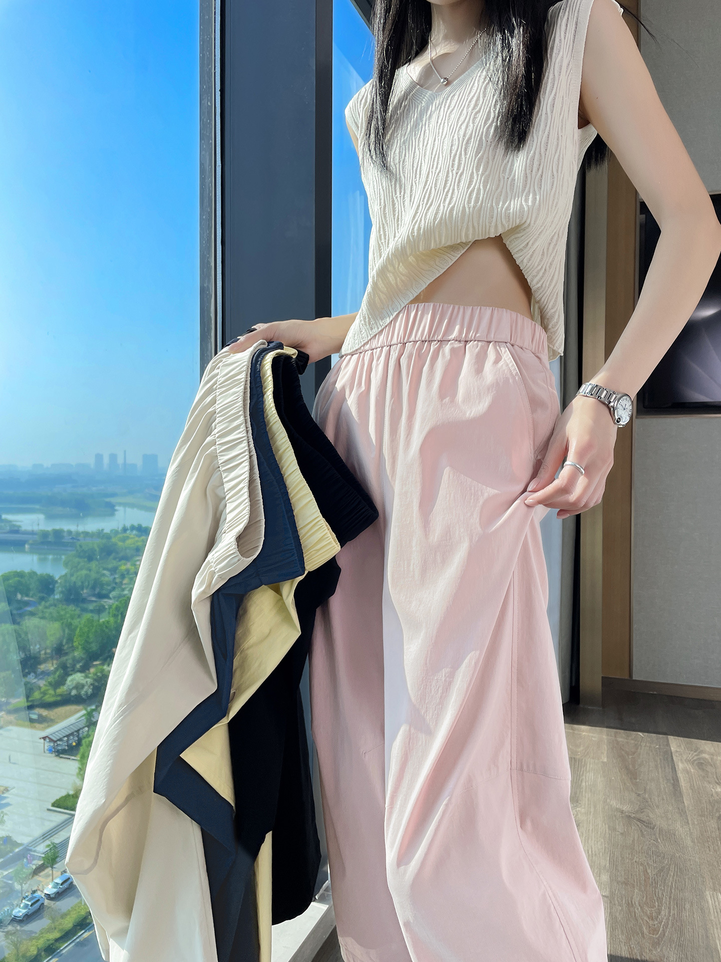Quần tây nữ ống đứng lưng thun co giãn chống nắng nhanh khô mỏng nhẹ — Màu trắng trà