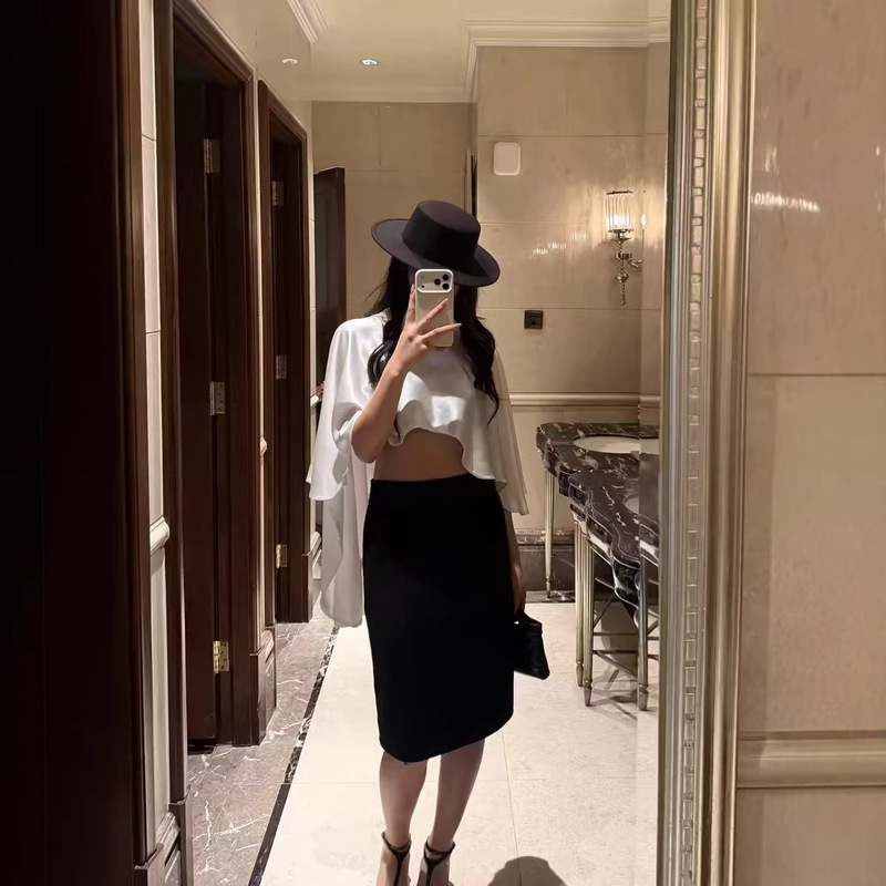 In Stock for Summer 2026: "Minimalist Long-Termism" Short Cape Top in Black/White Acetate Satin Texture In Stock for Summer 2026: "Minimalist Long-Termism" Short Cape Top in Black/White Acetate Satin Texture