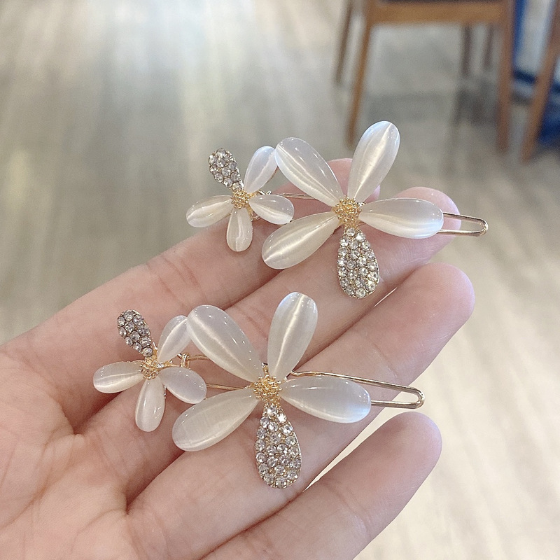 Korean Style Imitation Opal Flower Hairpin display picture 3