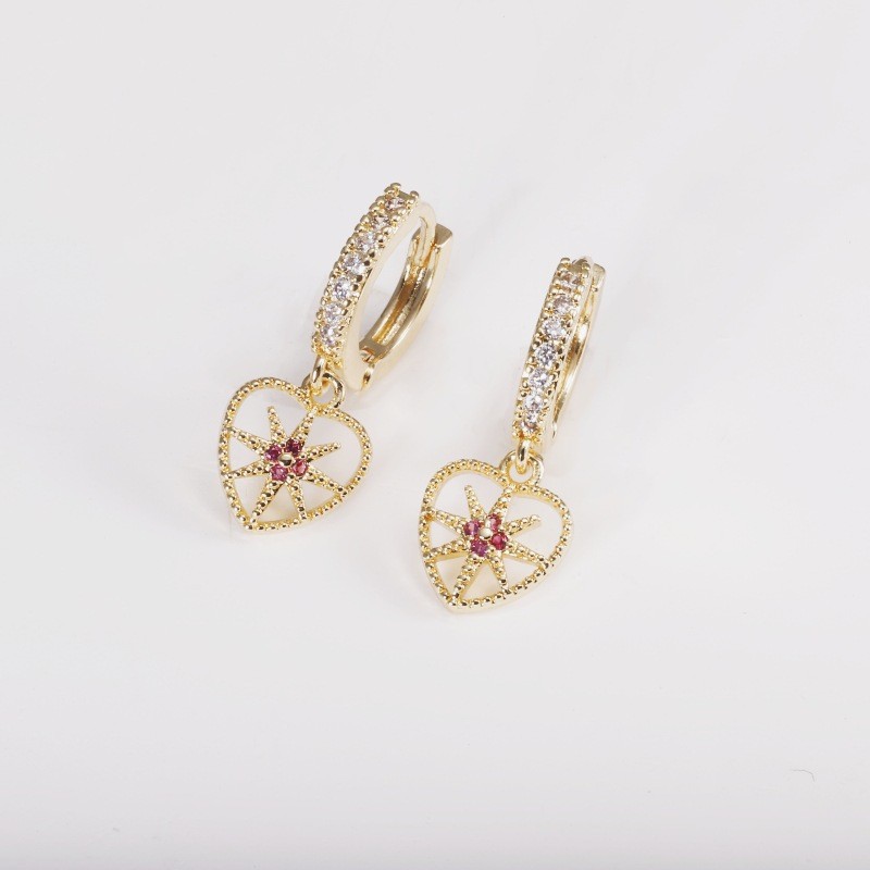 Labret piercing jewelry detail image