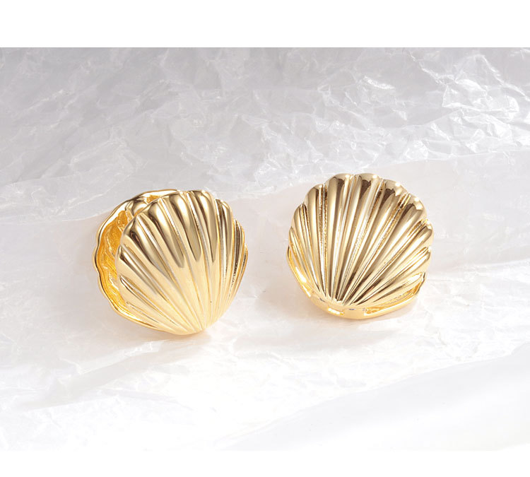 18g Weight Copper Ear Needle Material Earrings Classification 1 Pair Quantity Holiday, Daily Occasion Copper Material Shell Pattern Women's Gender Simple Style Style 1 Pair Simple Style Shell Copper Earrings 2