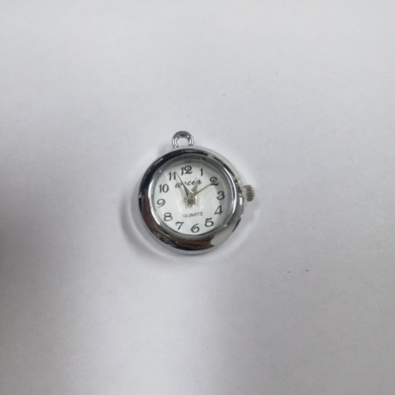 Round digital face - silver