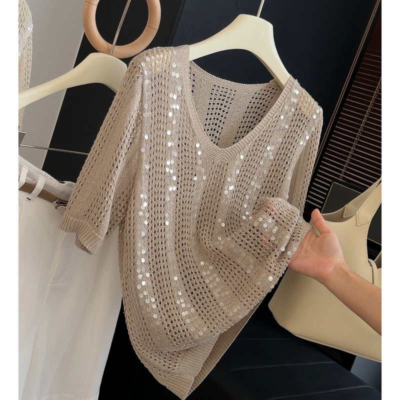 Hollow-Out Sequin V-Neck Short-Sleeve Knit Top for Women, New Summer Style, Loose Fit, Slimming, Stylish, Fashionable, Versatile, Lightweight Top Hollow-Out Sequin V-Neck Short-Sleeve Knit Top for Women, New Summer Style, Loose Fit, Slimming, Stylish, Fashionable, Versatile, Lightweight Top