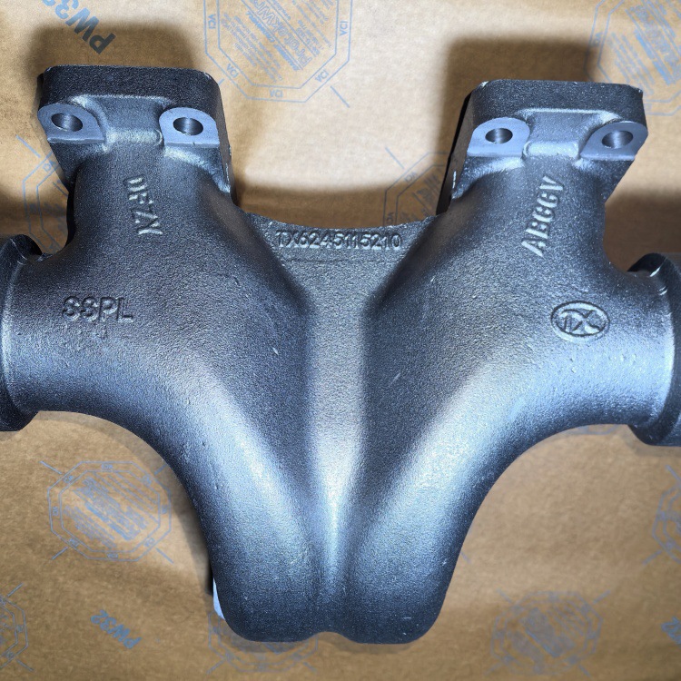 PC1250-8发动机6D170-5排气管6245-11-5