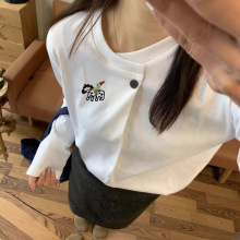 清仓尾货～专柜尾货白色宽松长袖T恤女高级感一粒扣半开领打底衫