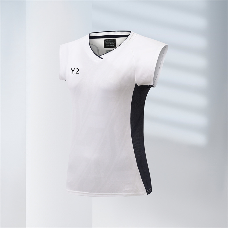 Women's white tops
