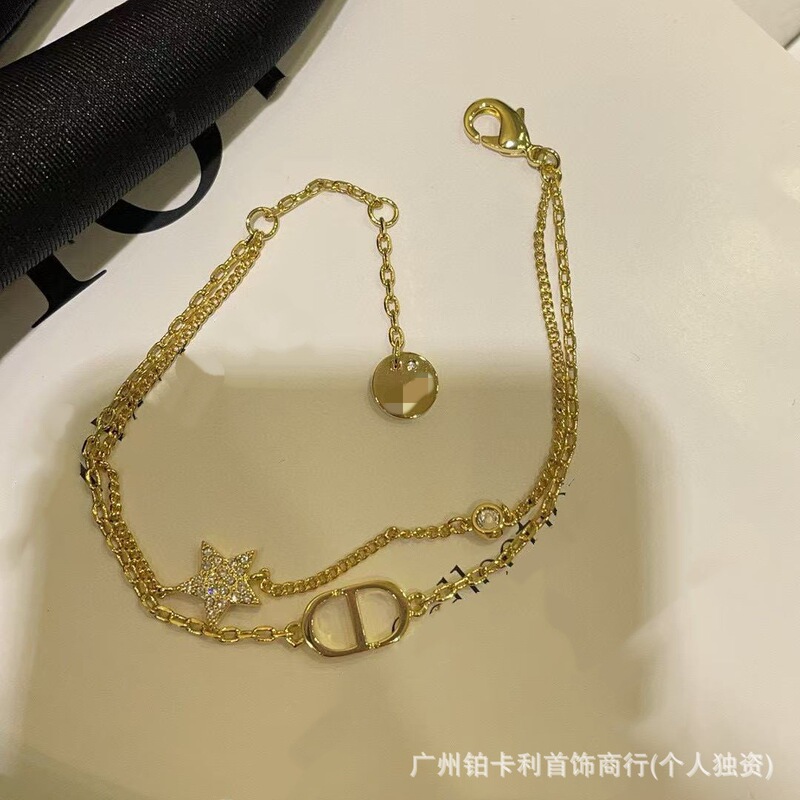 High Version D Home Cd Five-Pointed Star Double-Layer Bracelet Plated with 18K Gold Cd Double-Layer Chain Bracelet Wholesale High Version D Home Cd Five-Pointed Star Double-Layer Bracelet Plated with 18K Gold Cd Double-Layer Chain Bracelet Wholesale