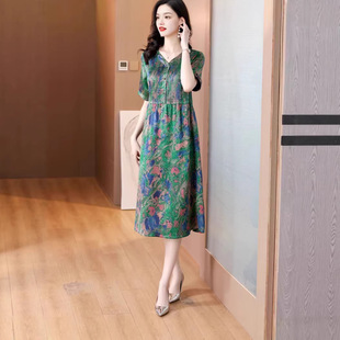 ʮ���Ћ������eȹ�ӌ����@��С��Ƥ�����꾄��ӡ�������B��ȹŮ�b