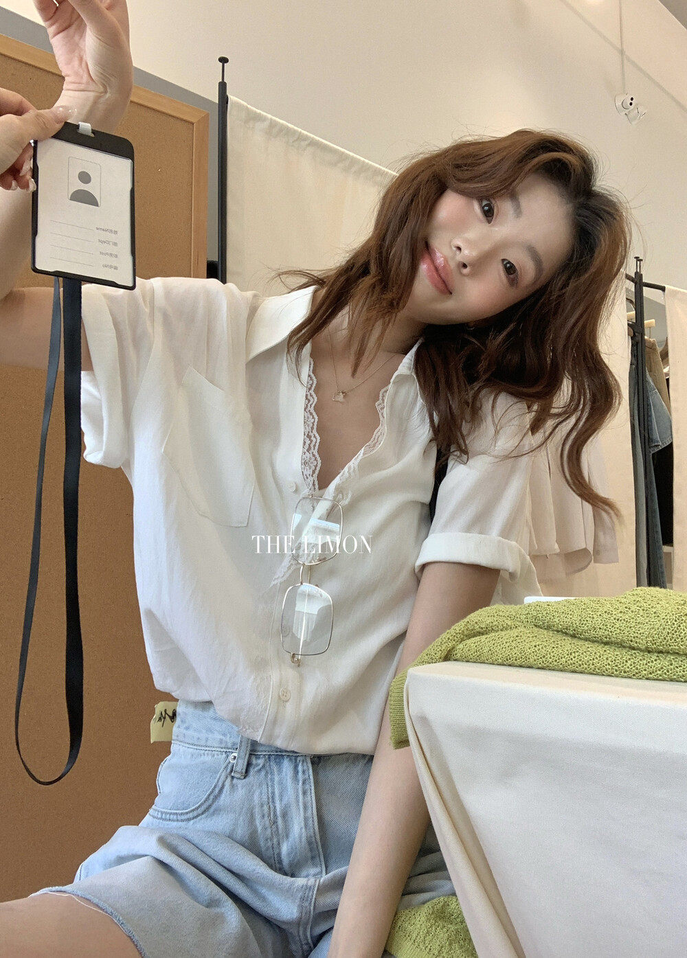 Áo sơ mi tay ngắn nữ phối ren viền cổ, dáng rộng mùa xuân hè — màu trắng, Xanh da trờicolor chi tiết 26