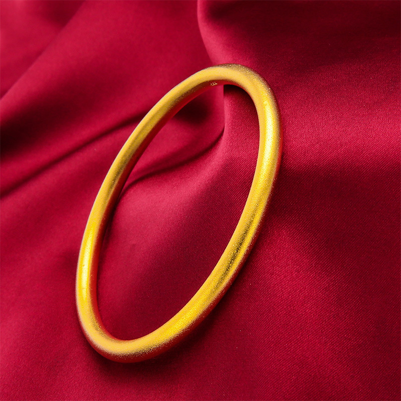 Tienda de oro mismo estilo antiguo patrimonio pulsera mujer imitación oro esmerilado liso anillo pulsera arena sólida pulsera de oro suministro al por mayor