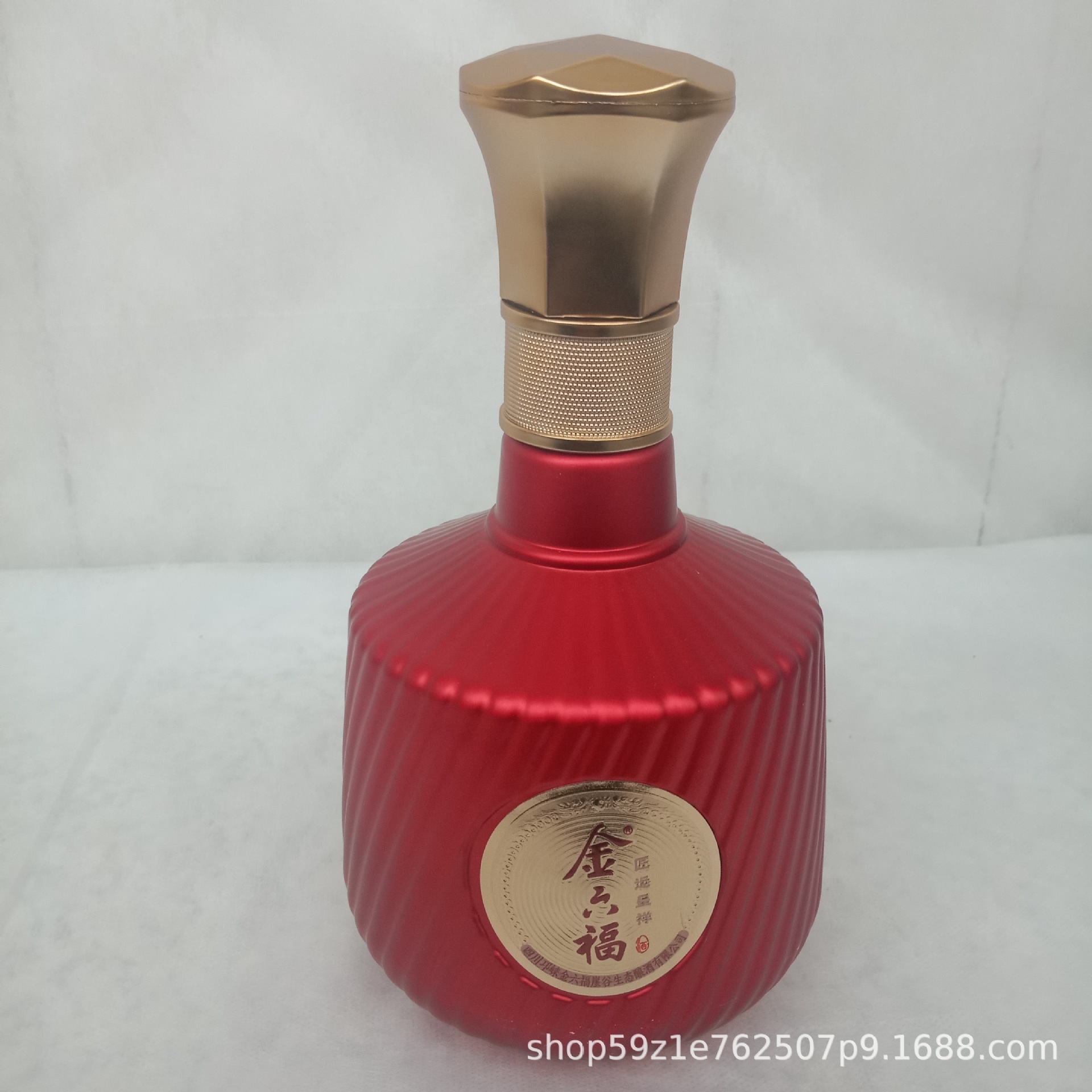 四川金六福50.8度兼香型白酒500ml*6整箱批发