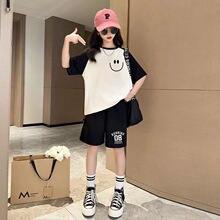 �д�ͯ�ڰ�ײɫ���b�􌚌��������b��ͯ�¿�r�ж����ѝ�ɼ���