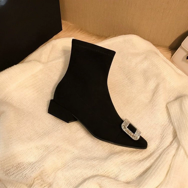 Сияющий артефакт! Квадратная голова с тонкими эластичные сапоги