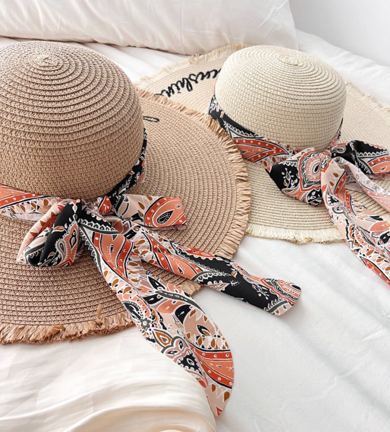 Strohhut-Set im Hepburn-Stil für den Urlaub, modisch und vielseitig, ideal für Strandurlaube, Sonnenschutz und Sonnensegel, inklusive geräumiger Tragetasche_voghion.com