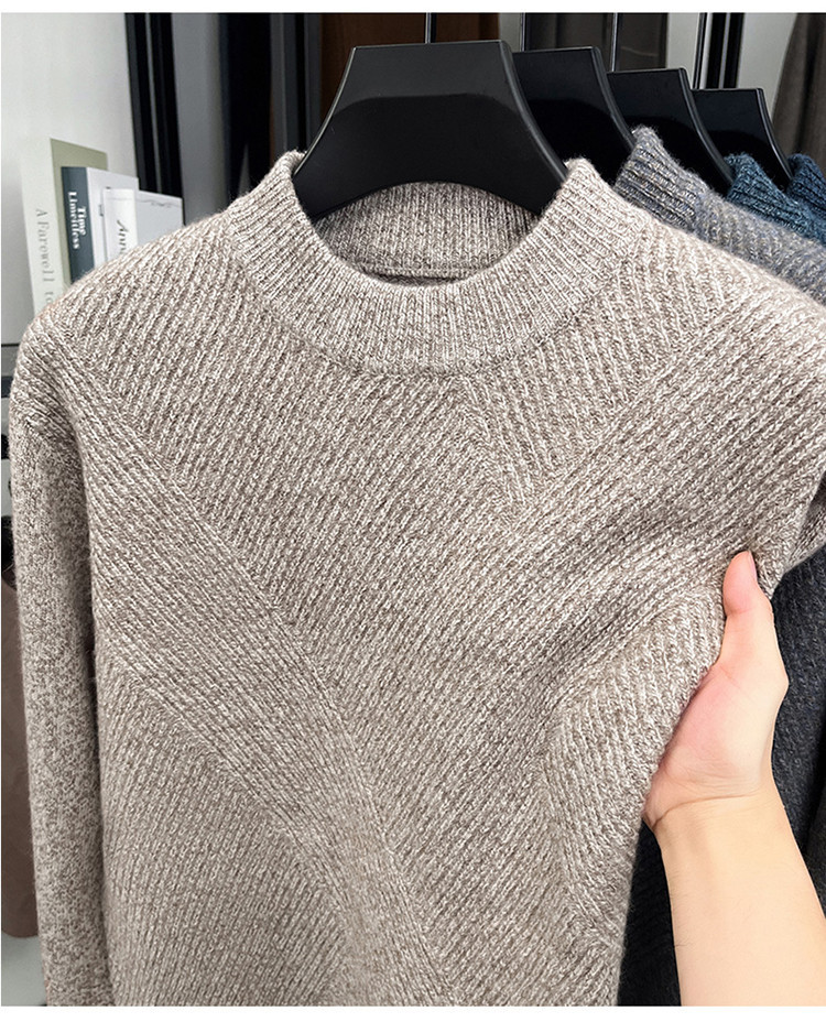 Barra vertical inclinada nuevo suéter de hombre con cuello de media altura jacquard invierno calentamiento camiseta de punto simple casual