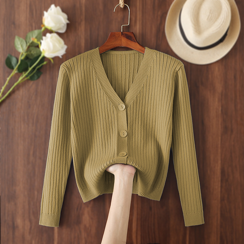 2025 New Style V-Neck Knitted Cardigan Jacket for Women, Large Size, Thin Style, Spring and Autumn Style, Loose Top, Short Sweater