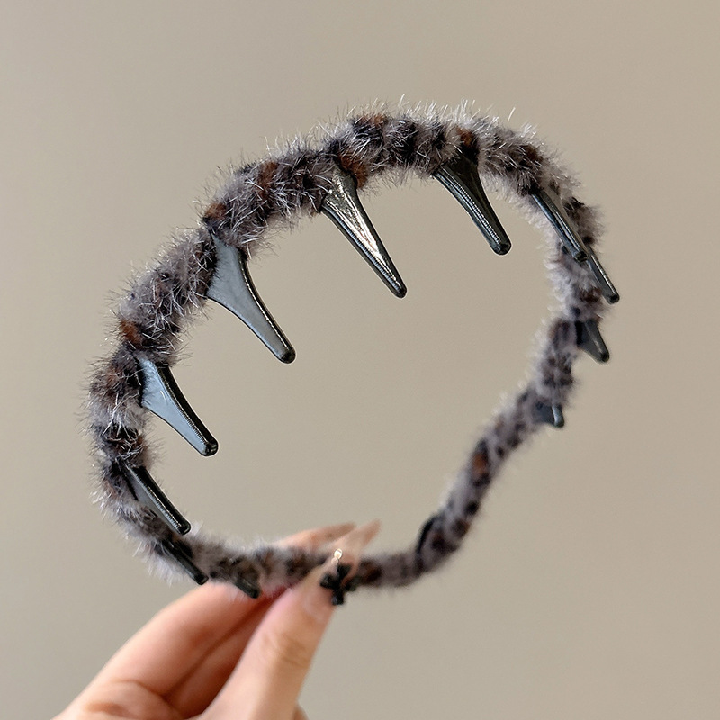 Alto grado de sensación de leopardo ondulado cabello de invierno de peluche lavado de cara prensado cabello de cabeza de cabeza de cabeza de artefacto alto cráneo craneal joyería de cabello