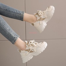 踩屎感34码运动鞋女春季新款久站不累脚软底工作鞋黑色防滑老爹鞋