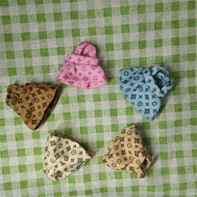 6cm 곰과 토끼에 맞는 스커트 무작위