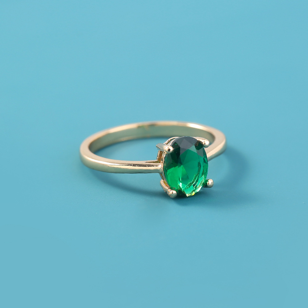 Nouvelle Bague En Diamant Tourmaline Vert Émeraude À Quatre Griffes Européenne Et Américaine, Bijoux En Zircon Micro-émeraude display picture 5