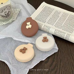 かわいい櫛は小さくて携帯しています。
