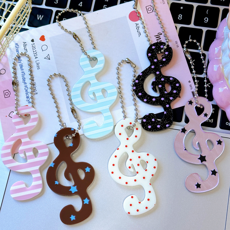 New sweet polka dot star and music note keychain, girl's bag accessory, handmade DIY beaded pendant materials wholesale