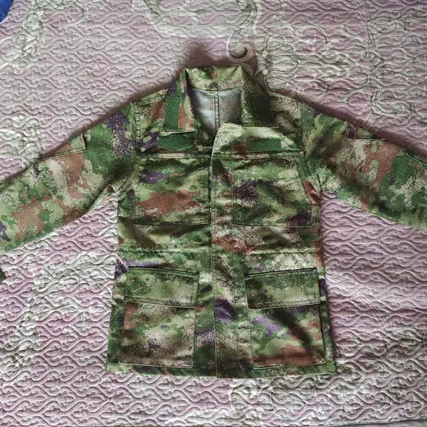 Этот год новый стиль детской камуфляжной одежды