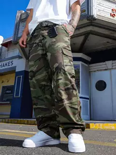 N 84362 Camo Cargo Straight Leg Pants 迷彩束口直筒工装裤