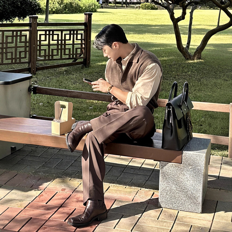 Brown Polo Collar Knitwear Vest Men's Autum Japanese Style Style Lazy Style Layered Waistcoat Cleanfit Sleeveless Knitwear