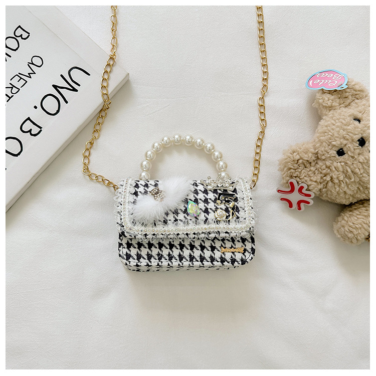 All Seasons Season Women's Polyester Bow Knot Cute Square Flip Cover Handbag
