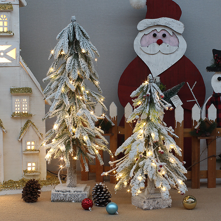 植绒发光韩式PE仿真雪松小型圣诞树橱窗场景酒店圣诞节装饰品摆件