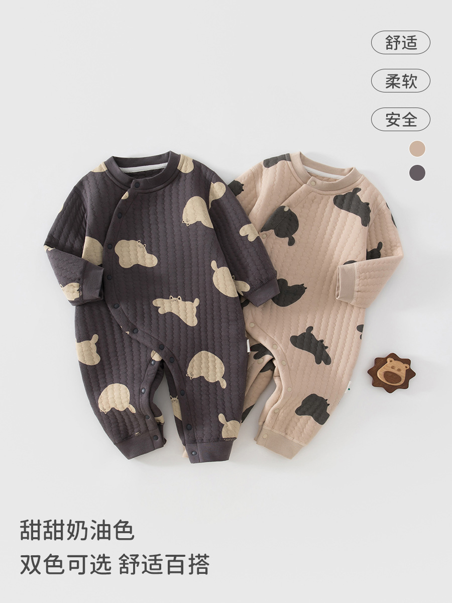 Uniforme de bebé otoño y invierno capa de aire caliente chaqueta para bebés en el hogar ropa de escalada de algodón intercalada ropa caliente