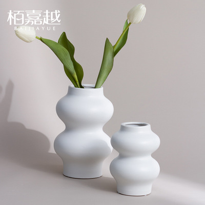 北欧现代米其林陶瓷花瓶摆件 现代黑白哑光设计师软装家居装饰品