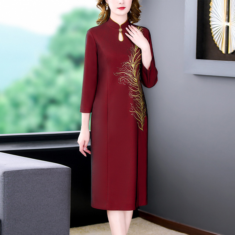 Wine chinese dress tang suit oriental cheongsam Wedding Qipao Long sleeved Mom Wedding Dress Temperament Wine Red Toast Dress for Women