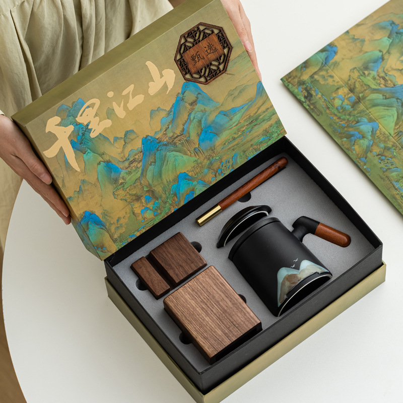 Taza de cerámica de tres piezas juego de regalos de negocios aniversario de la compañía PR regalos de mano logotipo tallado