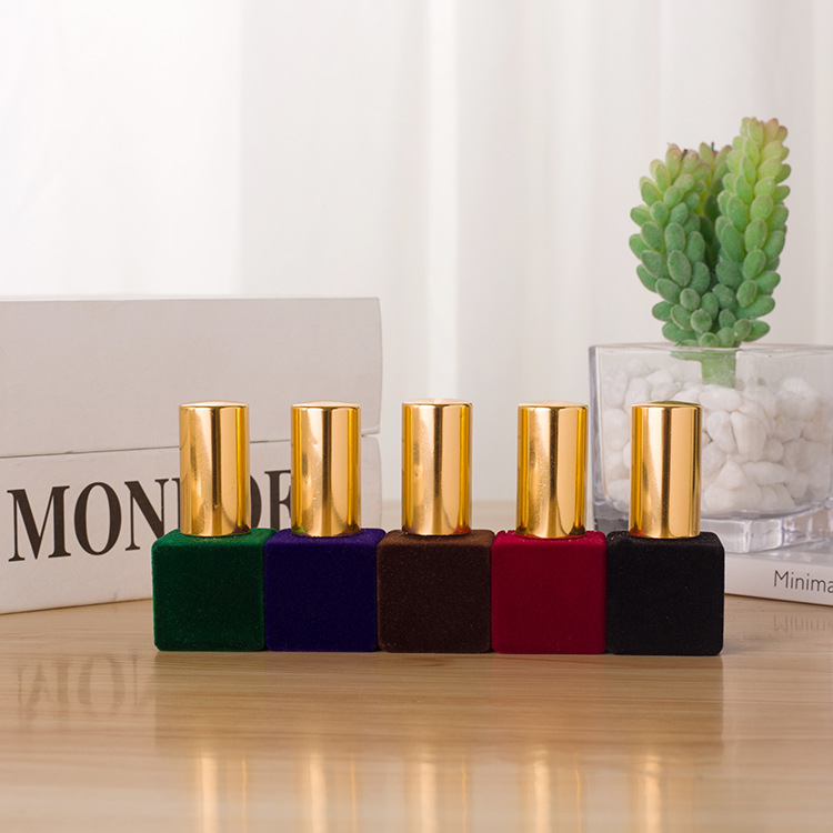 喷雾毛绒四方香水瓶 8ML香水分装瓶植绒玻璃香水瓶喷雾瓶高端空瓶