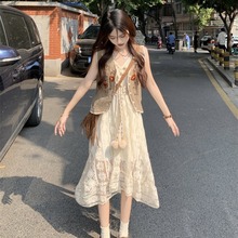 �����L����_���R���ٽz�W��ȹ�����B��ȹ��Ů�ɼ����b�ļ�С����