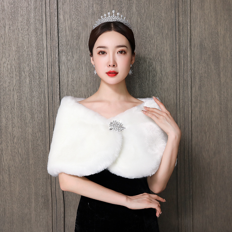 结婚新娘婚纱旗袍礼服外套秋冬女大码加绒加厚保暖仿皮草毛披肩