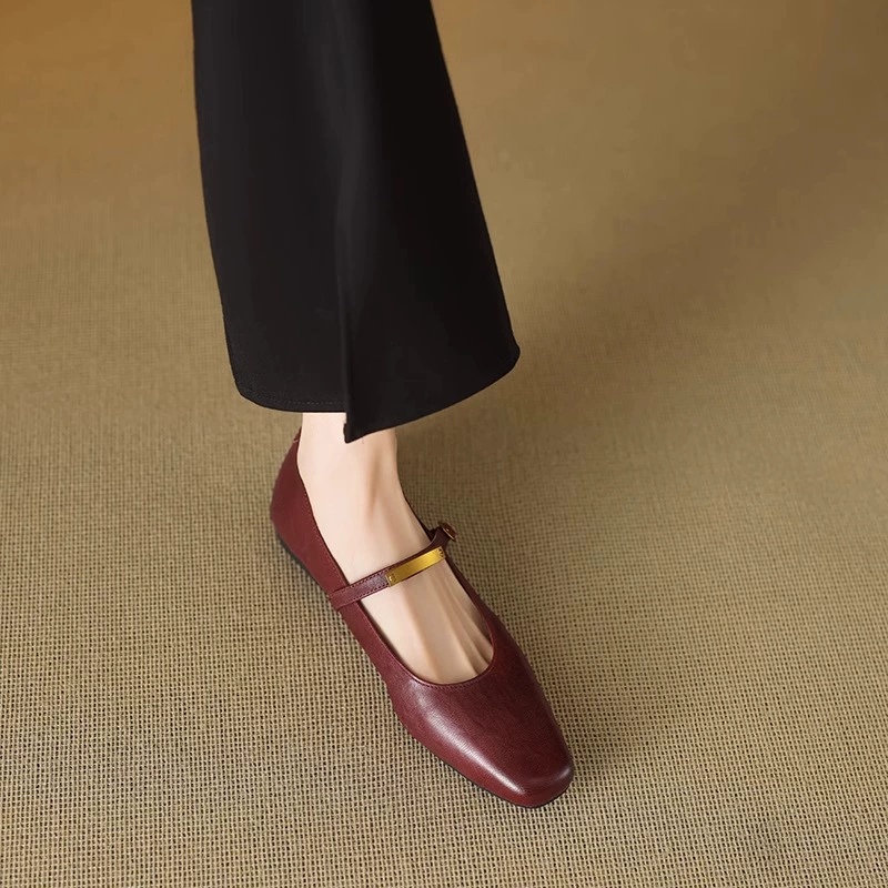 Французская мягкая овечья кожа плоская обувь одиночная обувь женская весна и осень 2025 новая кожа красная мягкая подошва не тереть ноги обувь Мэри Джейн