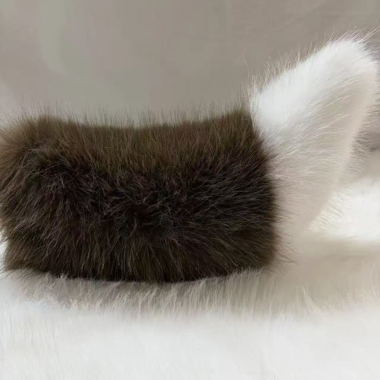 Electric tail car rear decoration, electric vehicle, electric tricycle, electric motorcycle, Q series parking space decoration, sound-controlled plush accessory